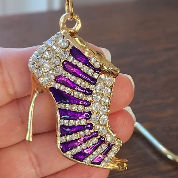 Accessories - NWT HIGH HEEL PURPLE SHOE BAG CHARM metal and crystals